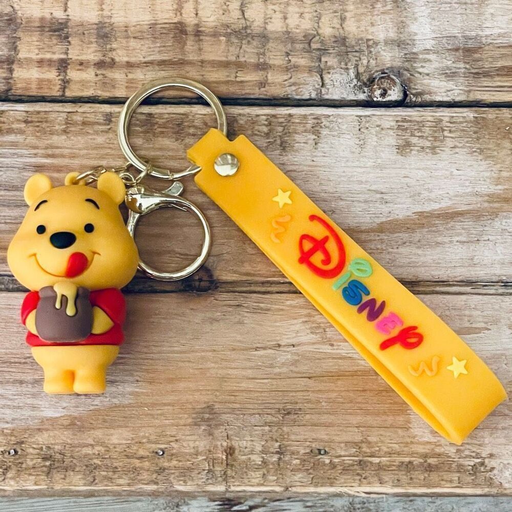 NWT Disney Winnie the Pooh with honey pot Wristlet Key holder Keyring Keychain